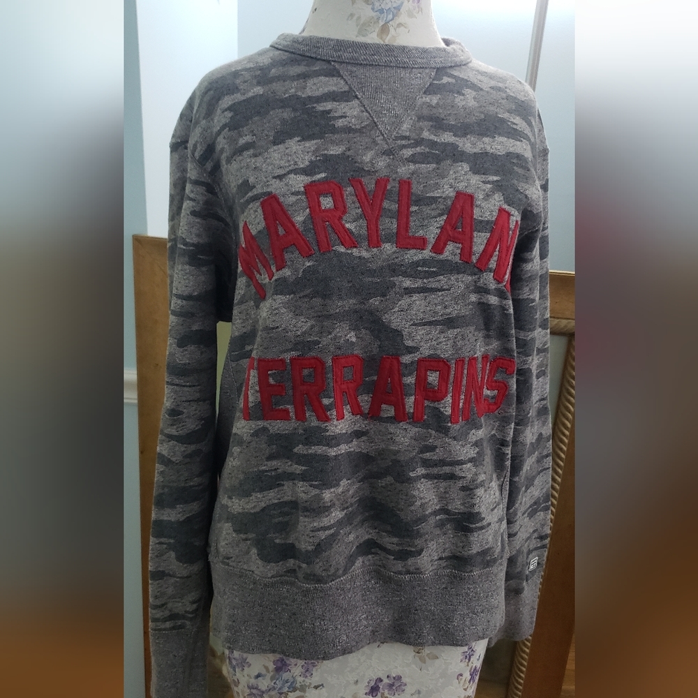 Maryland Terrapins Tailgate Sweater size small